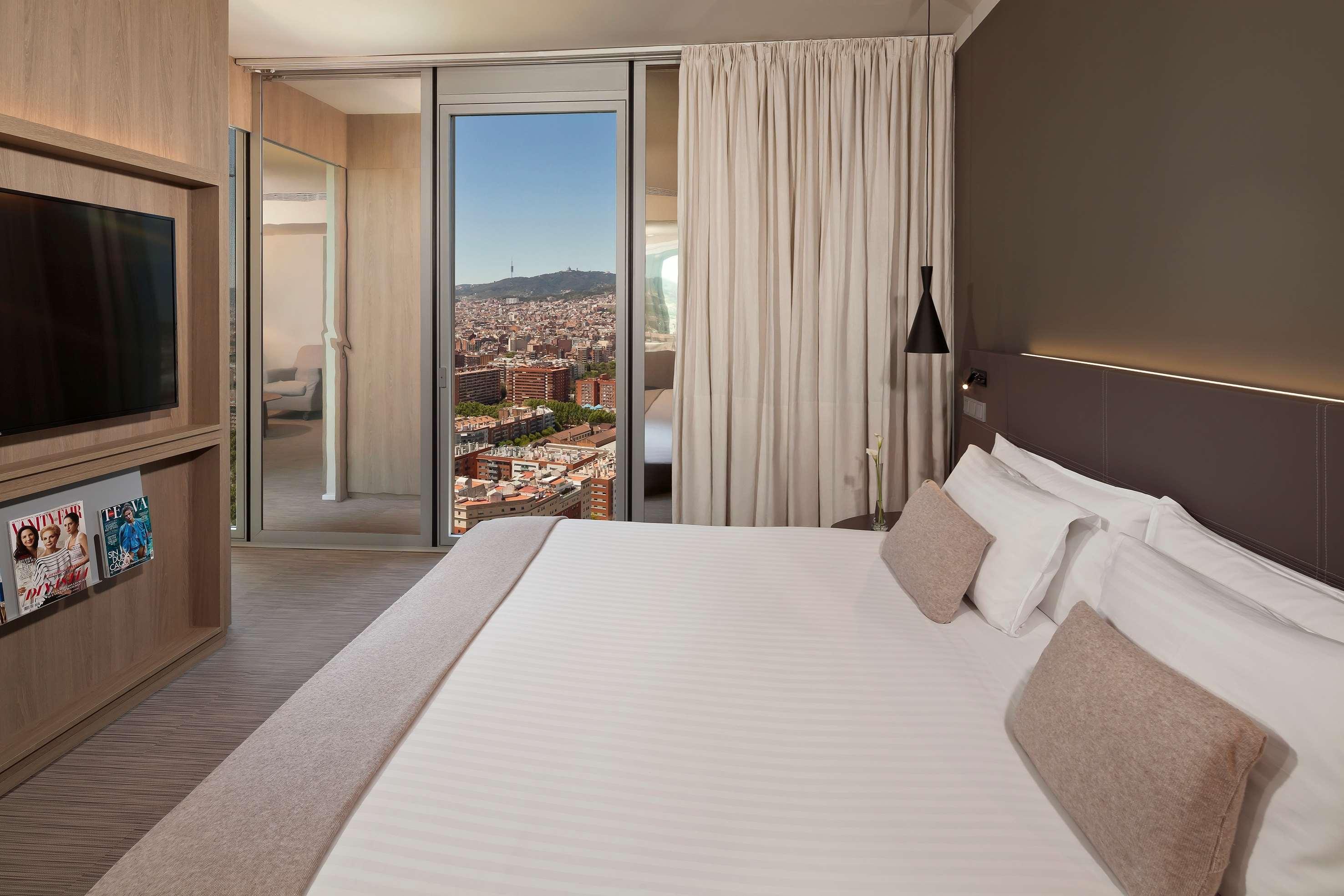 The Level At Melia Barcelona Sky Hotel Luaran gambar