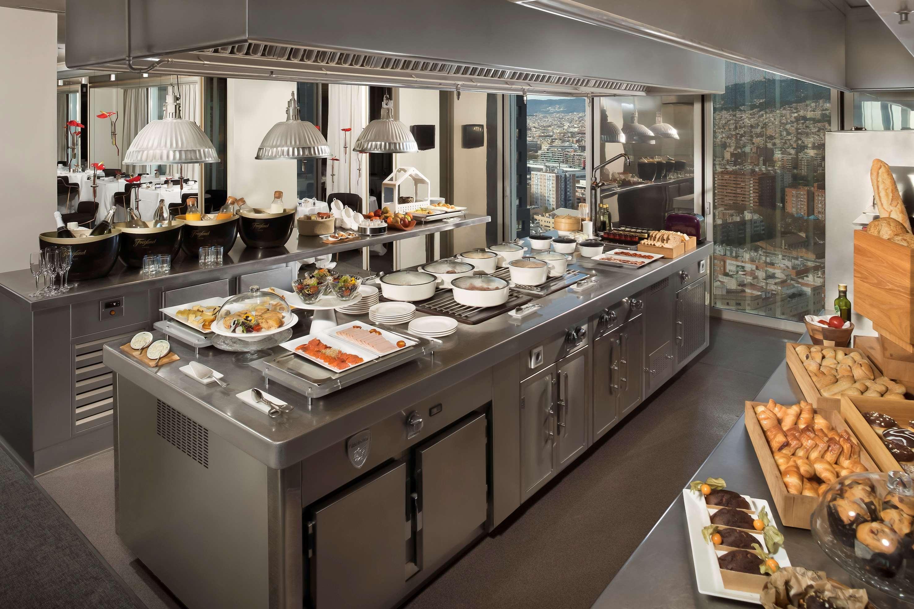 The Level At Melia Barcelona Sky Hotel Luaran gambar